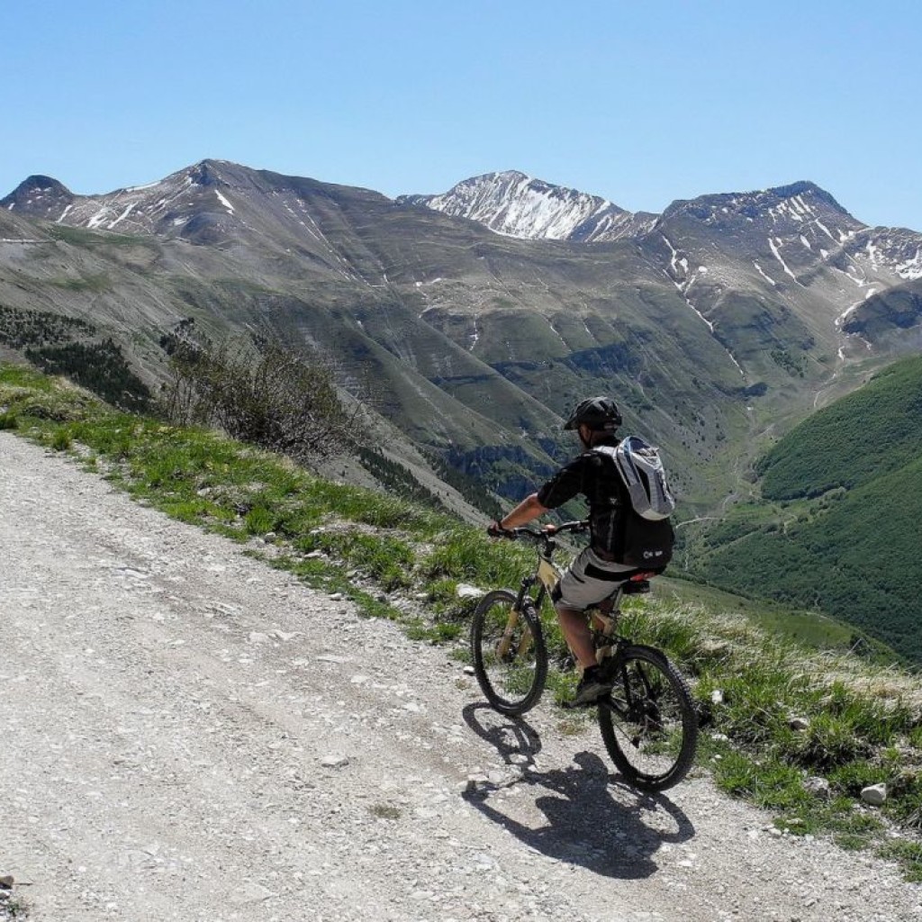 CROCE DI MONTE RODONDO 19 05 2012 001