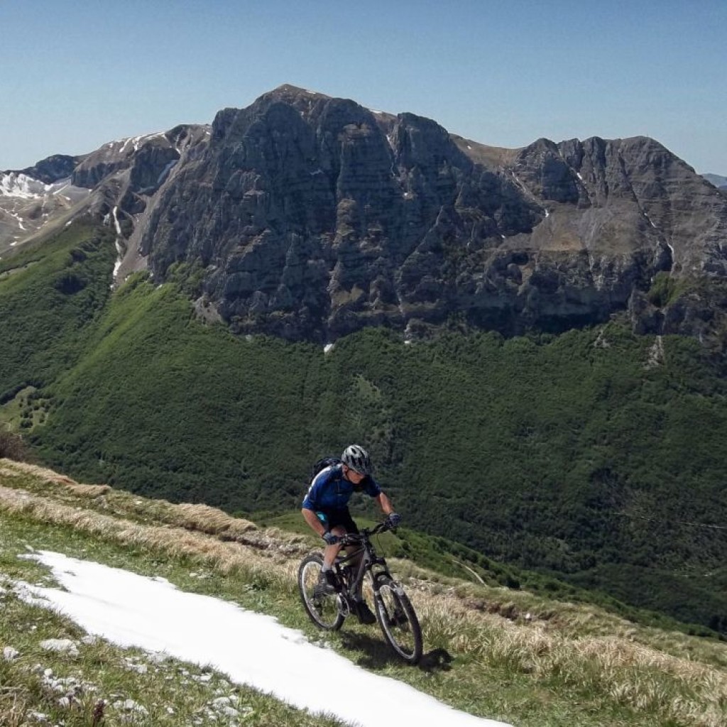 CROCE DI MONTE RODONDO 19 05 2012 021