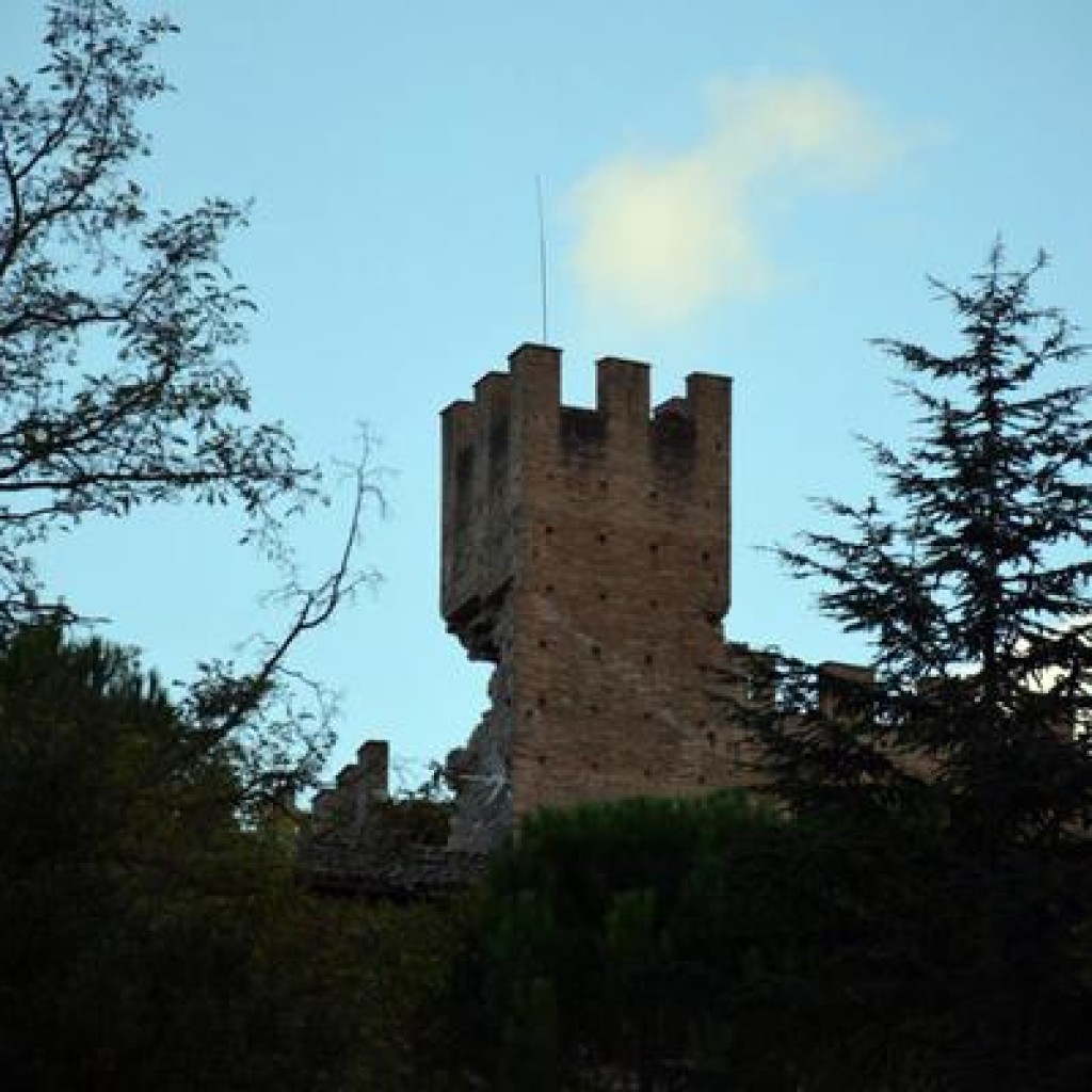 Castello Pallotta Caldarola