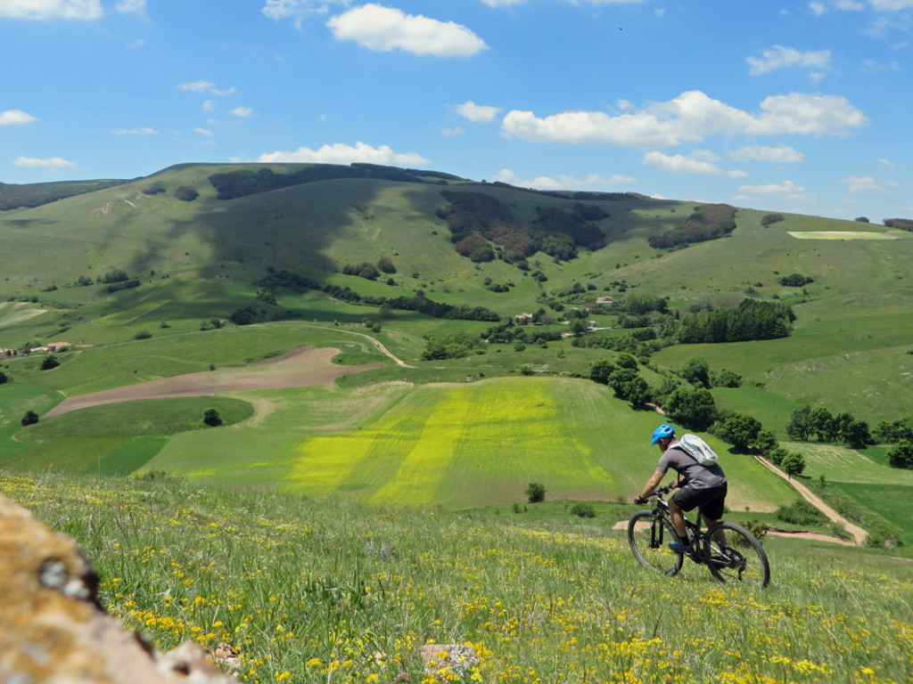 salita alla vetta del monte fietone