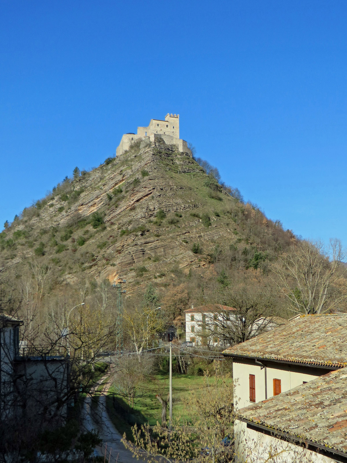 VAL-DI-CHIENTI-20-01-18-200