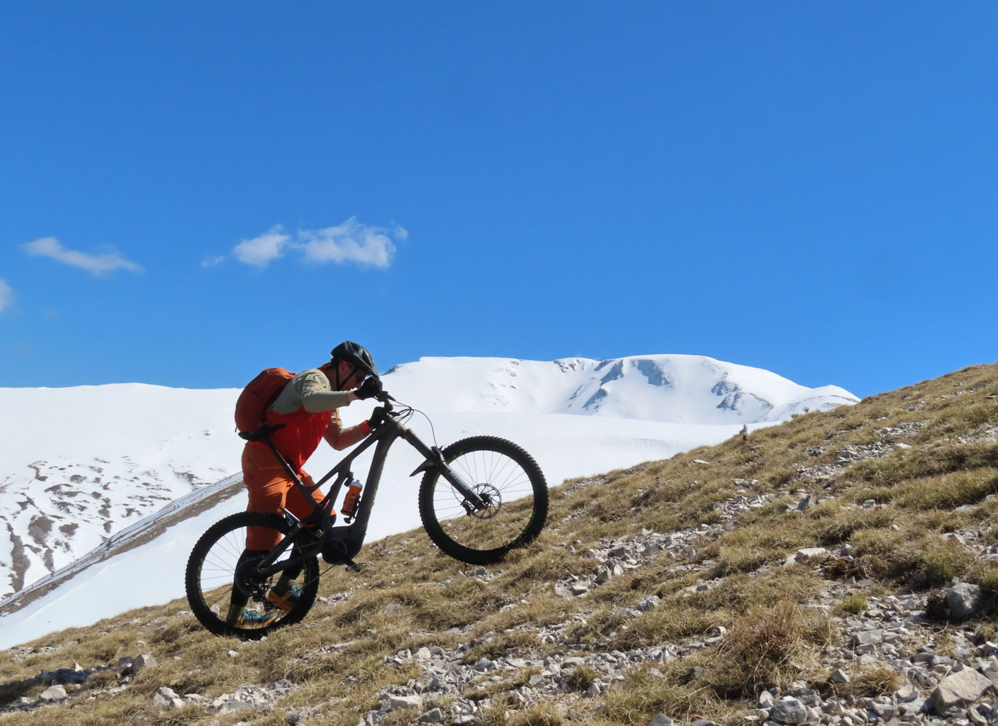 CROCE DI MONTE ROTONDO 05 04 2025 (17)